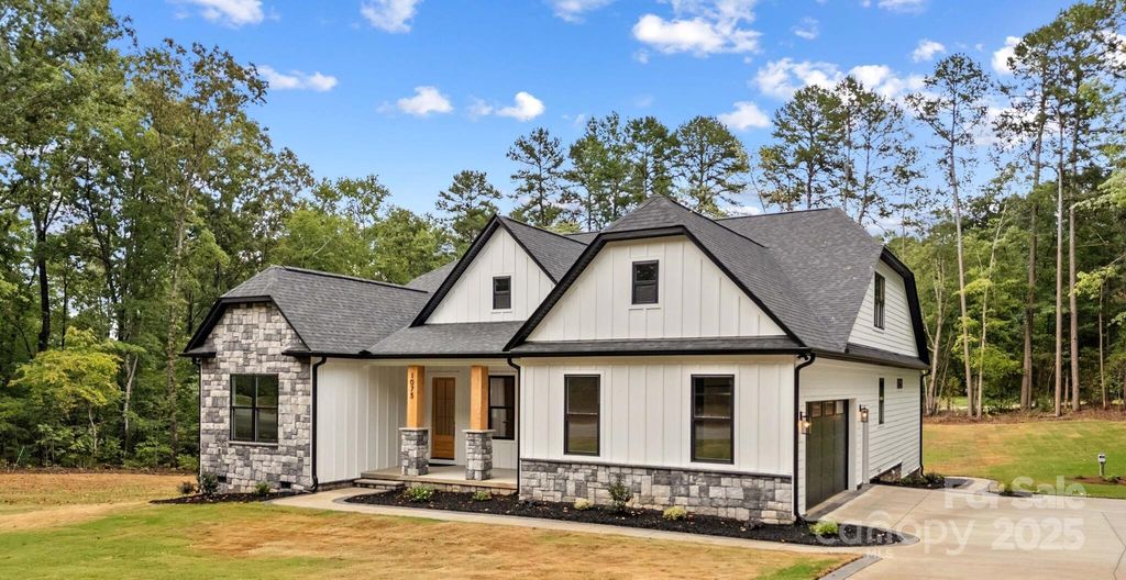 1075 Lake Wright Road, China Grove, NC 28023