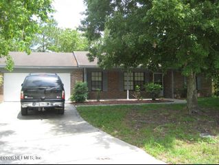 2375 KIRKWALL Street, Orange Park, FL 32065
