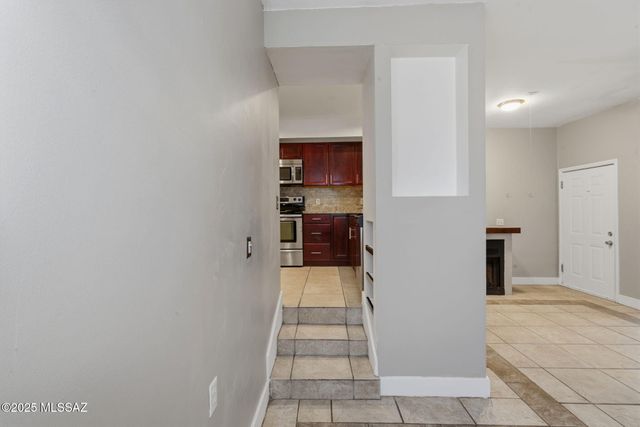 2744 N Country Club Rd Unit 106, Tucson, AZ 85716