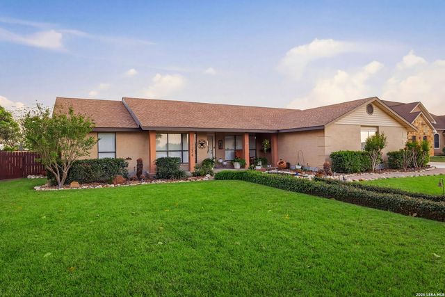 15224 PARK PLACE DR, Lytle, TX 78052