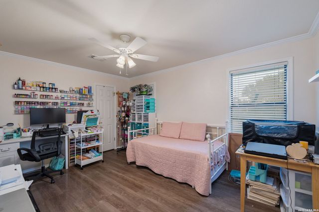 15224 PARK PLACE DR, Lytle, TX 78052