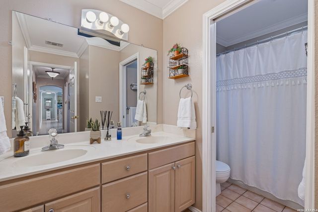 15224 PARK PLACE DR, Lytle, TX 78052