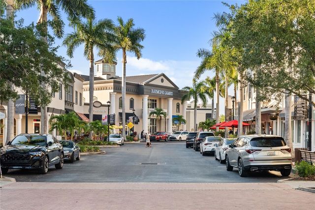 8224 WATERVIEW BOULEVARD, Lakewood Ranch, FL 34202