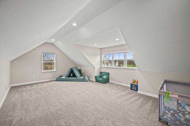 261 Cardinal DRIVE, Sullivan, WI 53178