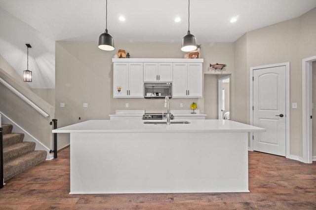 261 Cardinal DRIVE, Sullivan, WI 53178