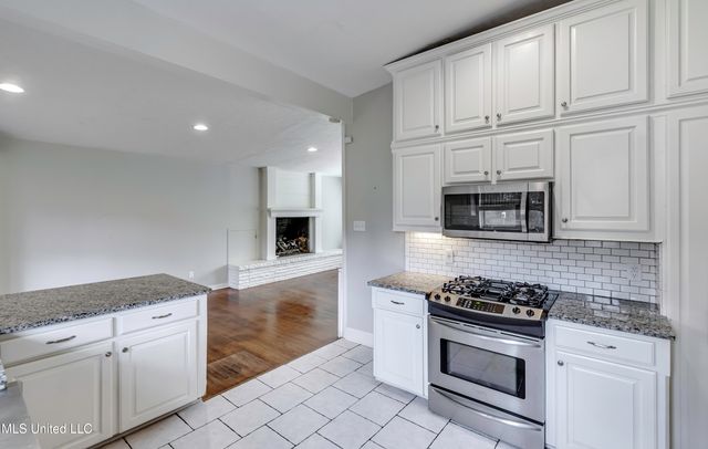 4007 Berkley Drive, Jackson, MS 39211