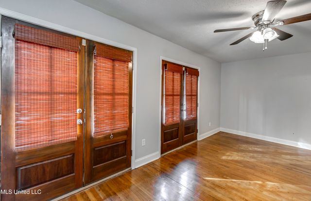 4007 Berkley Drive, Jackson, MS 39211