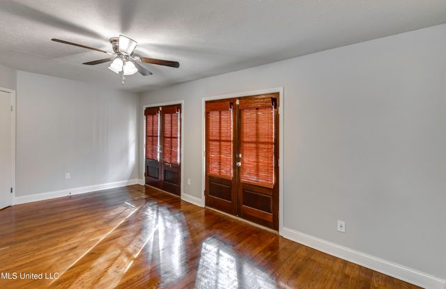 4007 Berkley Drive, Jackson, MS 39211