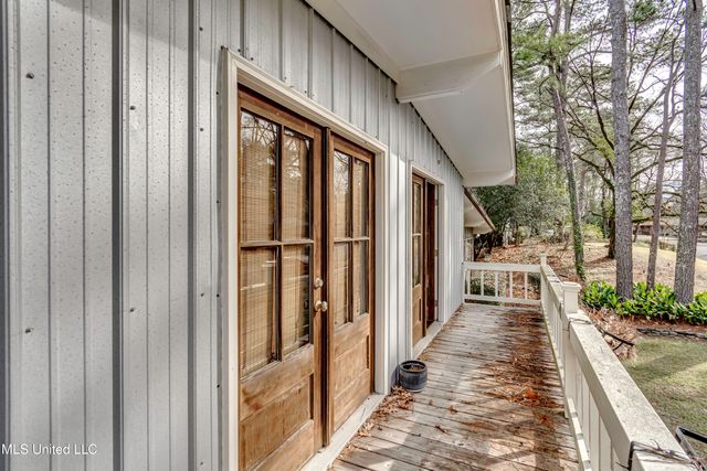 4007 Berkley Drive, Jackson, MS 39211