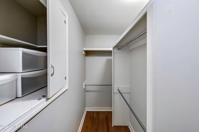 4007 Berkley Drive, Jackson, MS 39211