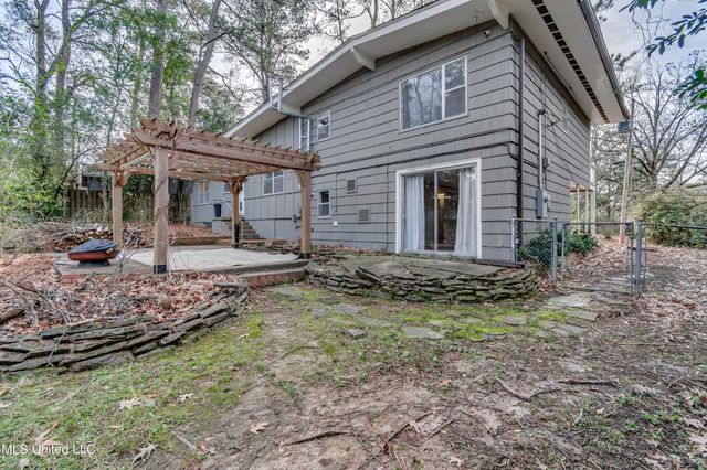 4007 Berkley Drive, Jackson, MS 39211