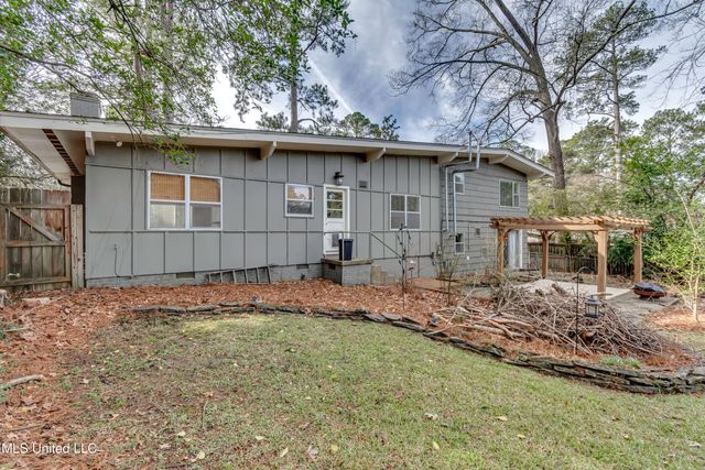 4007 Berkley Drive, Jackson, MS 39211