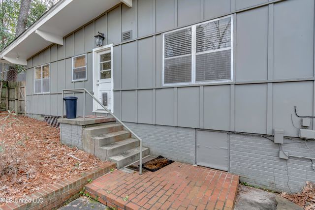 4007 Berkley Drive, Jackson, MS 39211