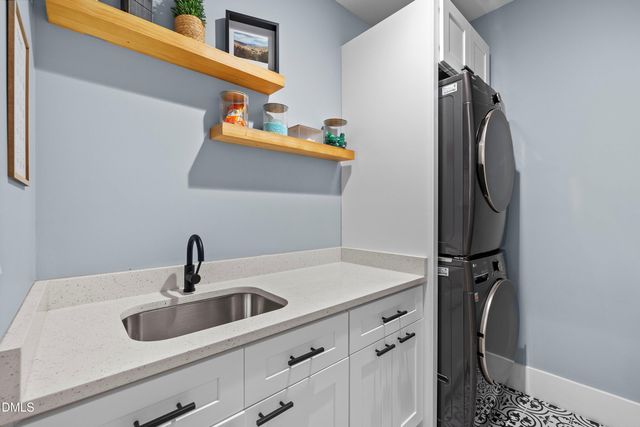 110 Black Swan Drive, Youngsville, NC 27596