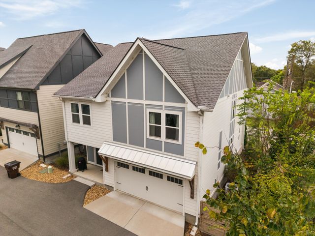 630 Croley Dr, Nashville, TN 37209