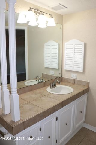 45 Stonegate Drive, Brandon, MS 39042