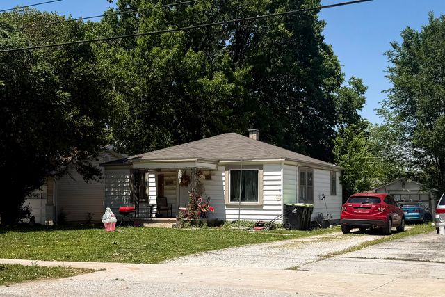 2623 W Mount Vernon Street, Springfield, MO 65802