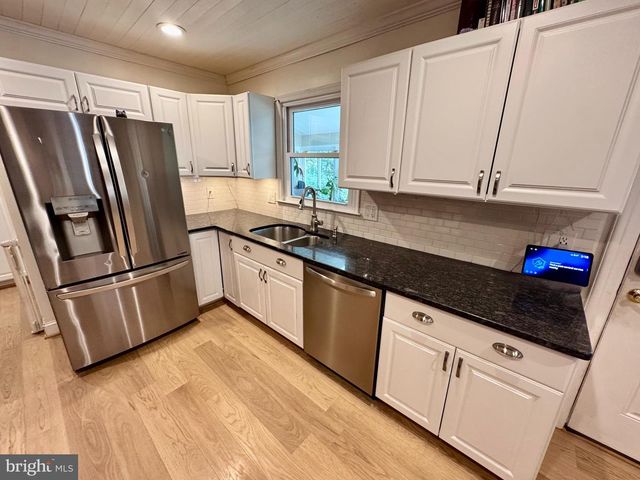 122 COLUMBUS CV, Stafford, VA 22554