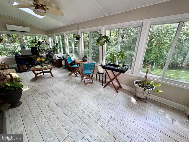 122 COLUMBUS CV, Stafford, VA 22554