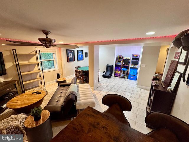 122 COLUMBUS CV, Stafford, VA 22554