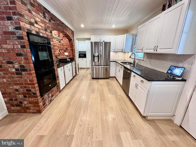122 COLUMBUS CV, Stafford, VA 22554