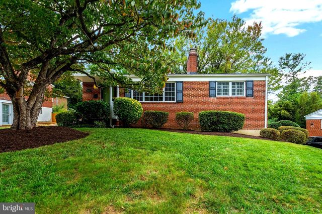 10005 PETERSON ST, Fairfax, VA 22031