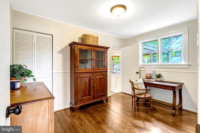 10005 PETERSON ST, Fairfax, VA 22031