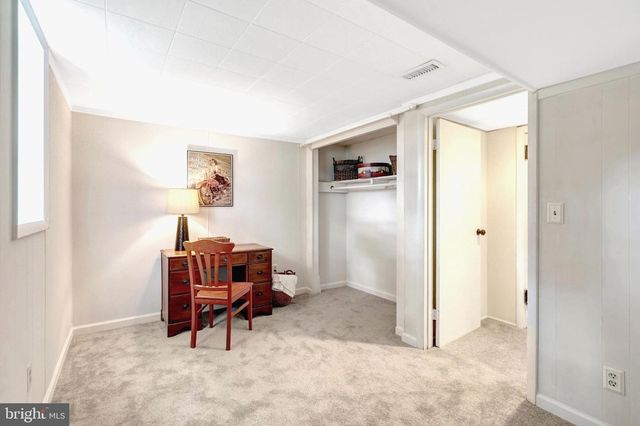 10005 PETERSON ST, Fairfax, VA 22031
