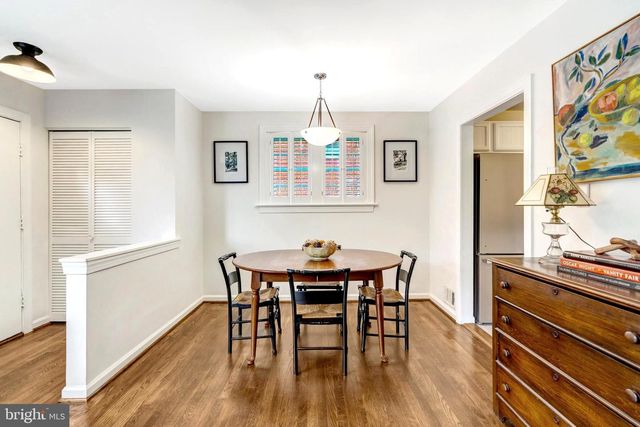 10005 PETERSON ST, Fairfax, VA 22031