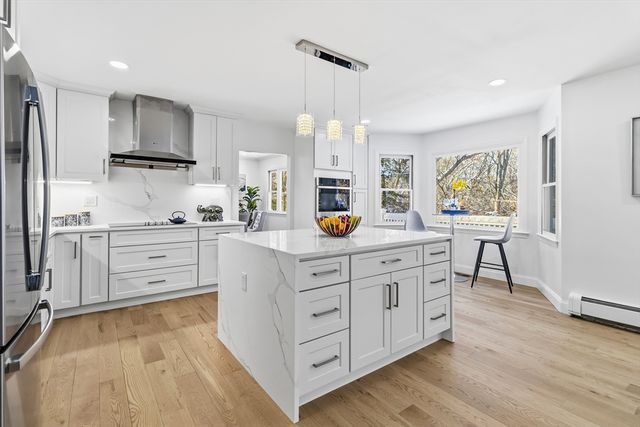 183 Gardner St, Hingham, MA 02043