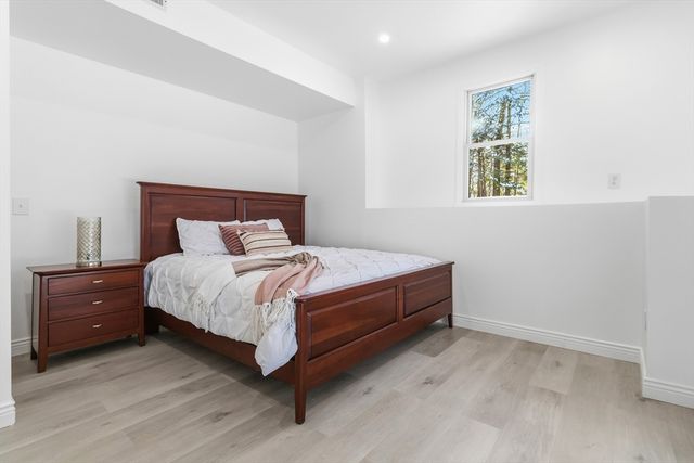 183 Gardner St, Hingham, MA 02043