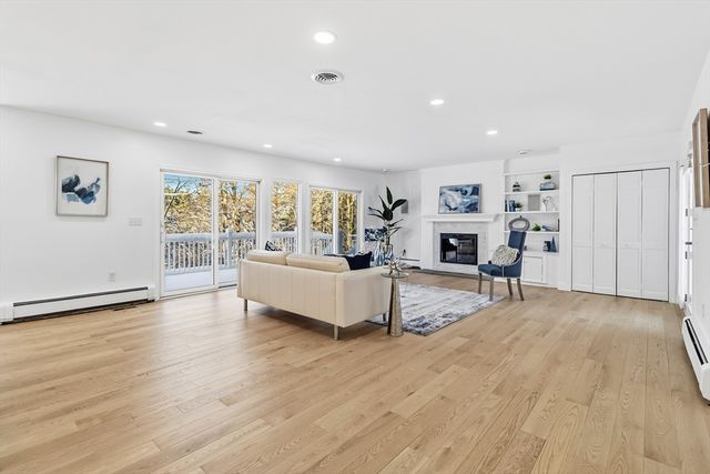 183 Gardner St, Hingham, MA 02043