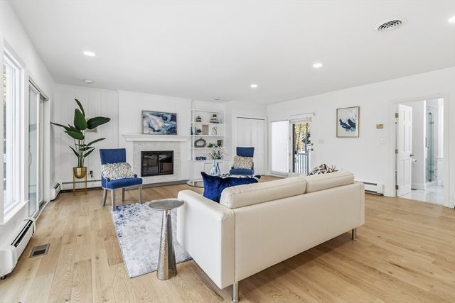 183 Gardner St, Hingham, MA 02043