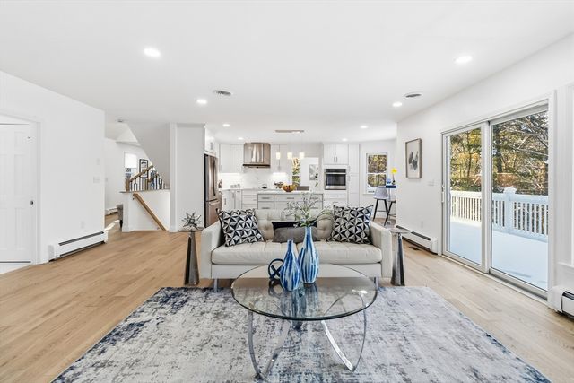 183 Gardner St, Hingham, MA 02043