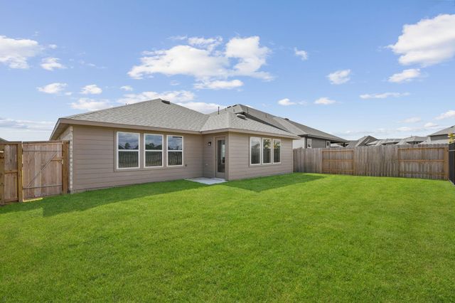 1107 Brittany Point Drive, Huffman, TX 77336