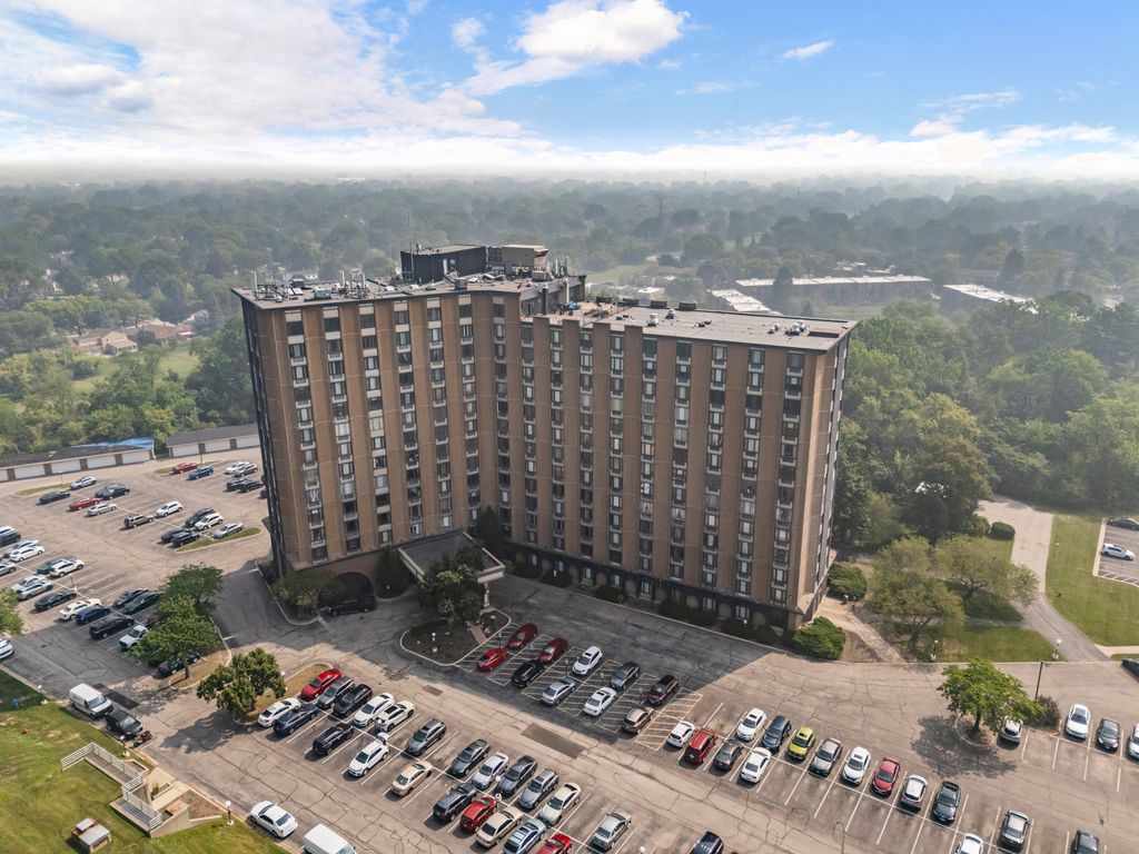 1 Renaissance Place 1PH, Palatine, IL 60067 — photo 2