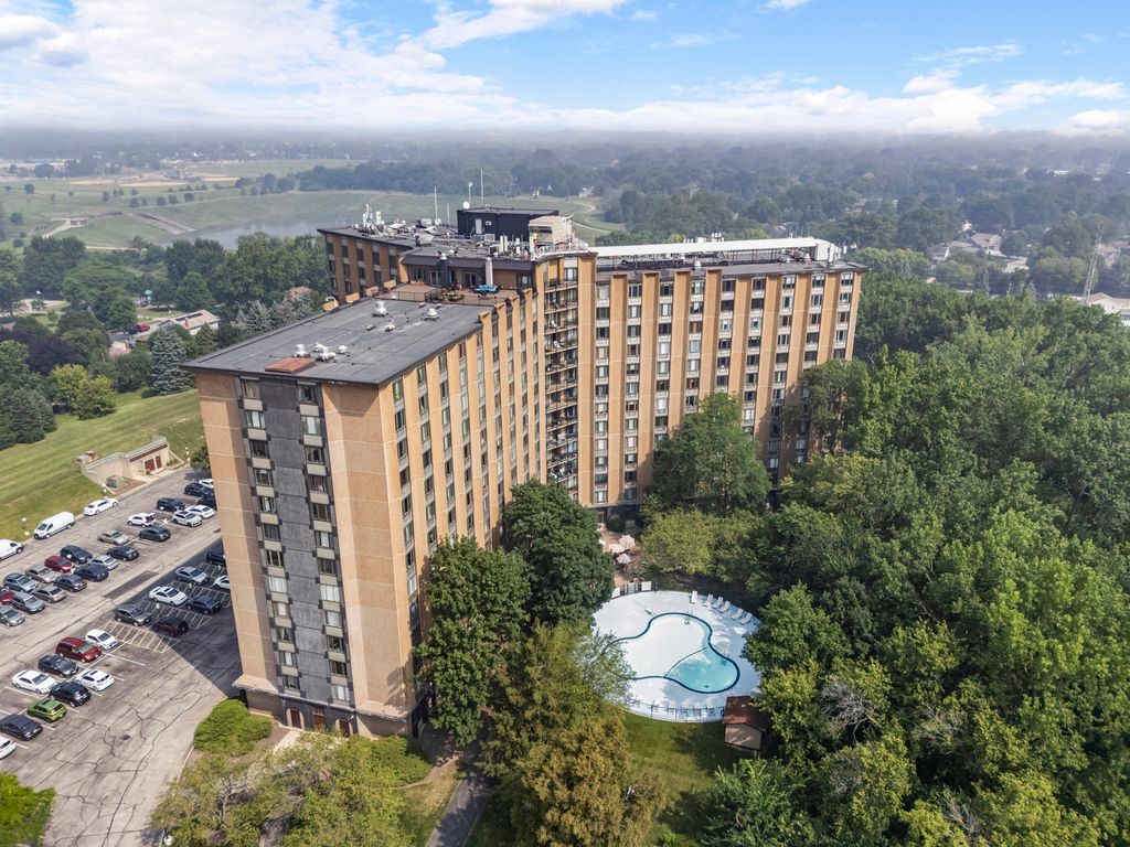 1 Renaissance Place 1PH, Palatine, IL 60067 — photo 3