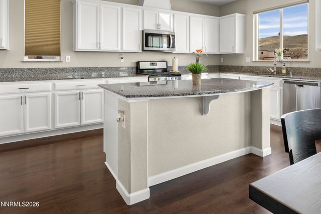 6535 Angels Orchard Drive, Sparks, NV 89436