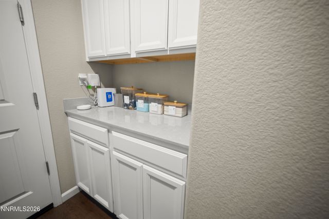 6535 Angels Orchard Drive, Sparks, NV 89436