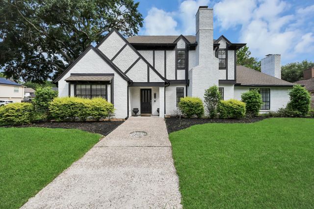 9114 Taidswood Drive, Spring, TX 77379