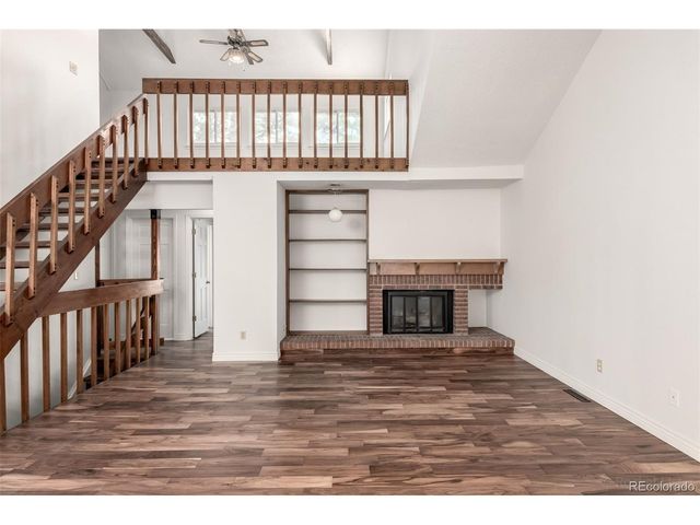 135 S Eagle Cir, Aurora, CO 80012