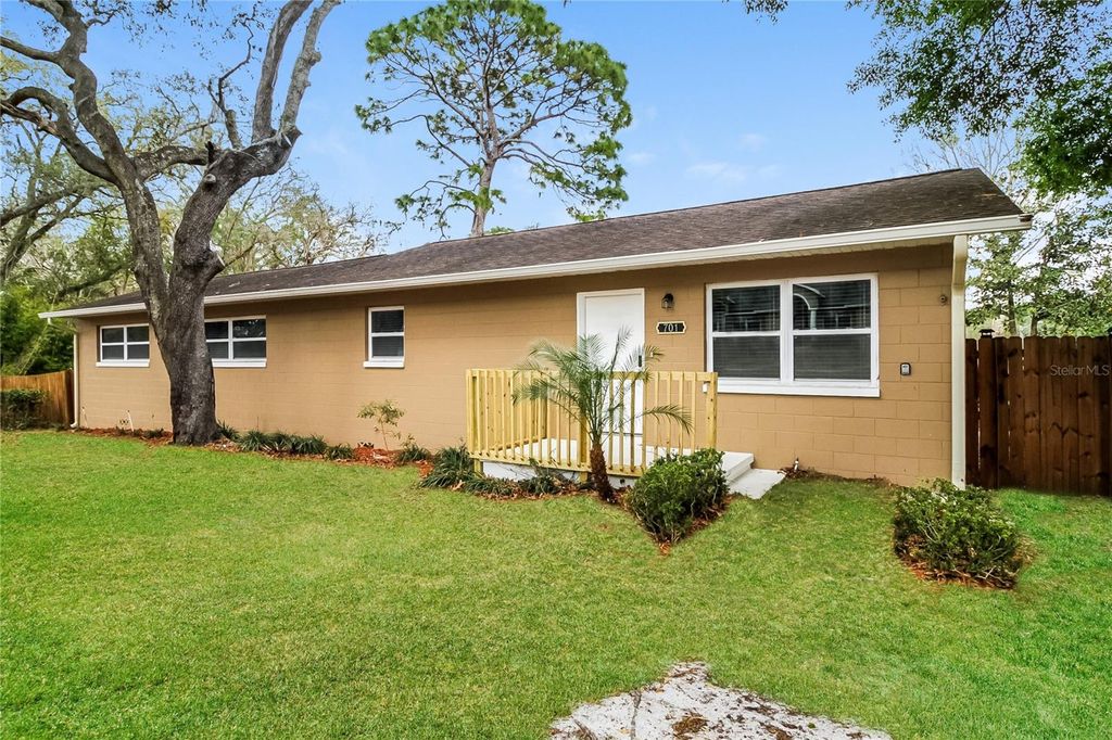 701 PALM SPRINGS DRIVE, Altamonte Springs, FL 32701