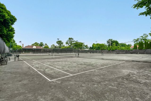 9101 S Hoyne Avenue, Chicago, IL 60643