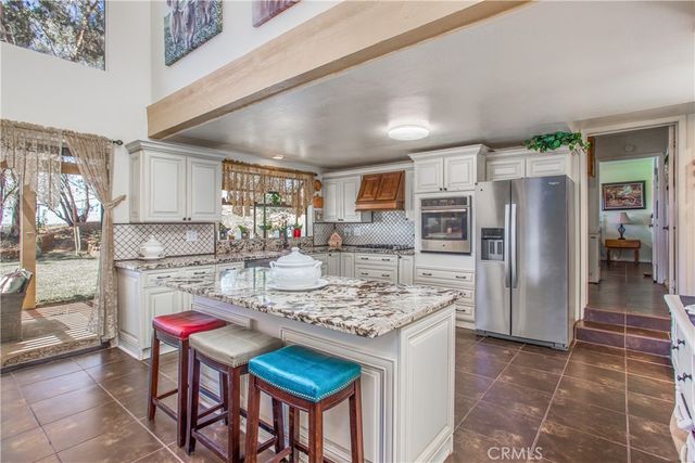 435 W Indian School, Banning, CA 92220