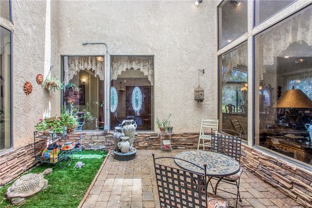 435 W Indian School, Banning, CA 92220