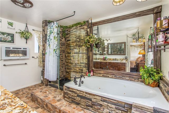 435 W Indian School, Banning, CA 92220