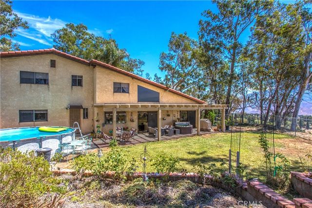 435 W Indian School, Banning, CA 92220