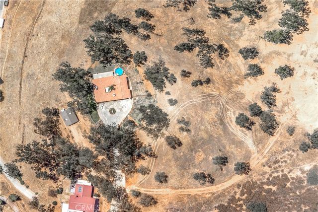 435 W Indian School, Banning, CA 92220