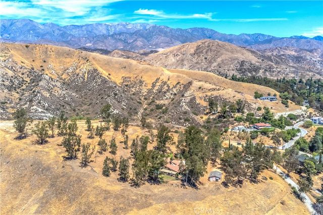 435 W Indian School, Banning, CA 92220