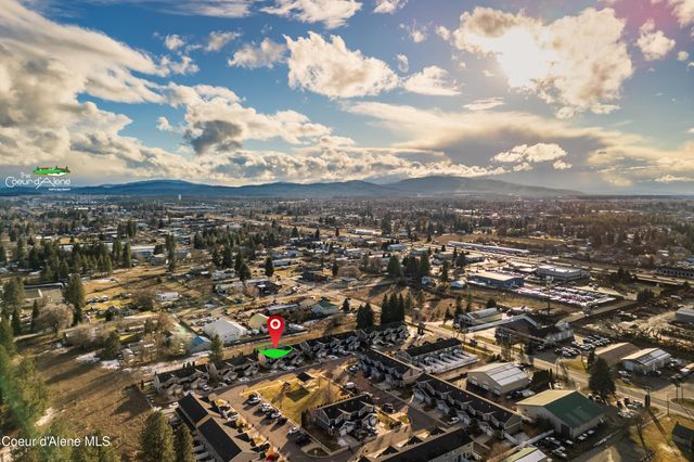 118 E Maryanna Ln, Hayden, ID 83835